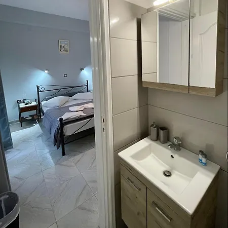Pensjonat Agas Karterados (Santorini)